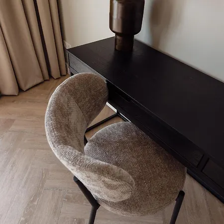 Vakantiehuis Luxe - New Bed - Wifi- Safe Center Tilburg