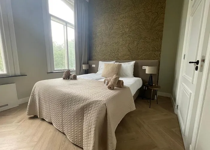 Luxe - New Bed - Wifi- Safe Center * Τίλμπουργκ